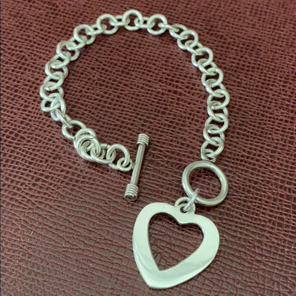 Toggle Rolo Bracelet💛🤩 - Picture 4 of 4